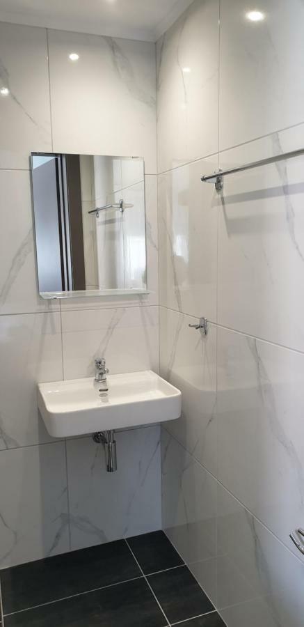Appartement Chriselia 2 à Nea Roda Extérieur photo
